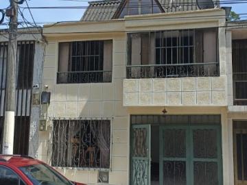 Casa En Venta En Pereira En Corales V179449