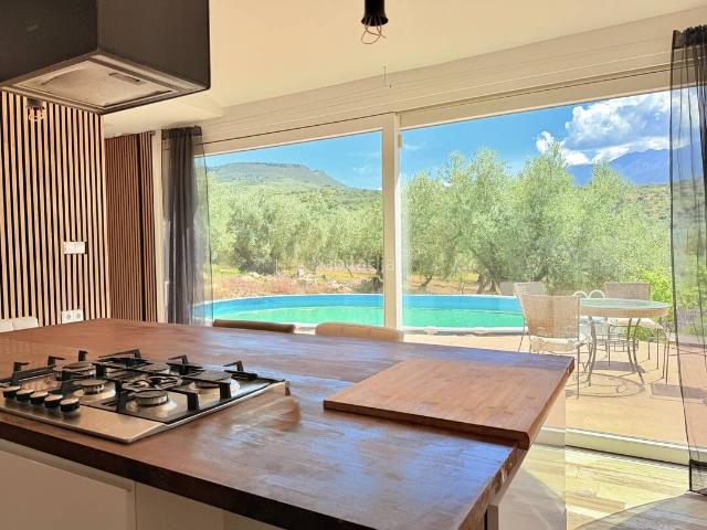 Casa en venta en Periana. Casas.