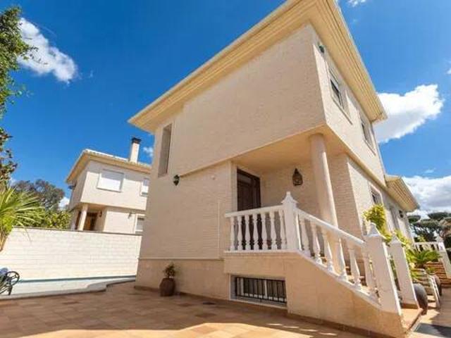 Casa en Venta en Petrer