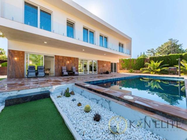 Casa en Venta en Petrer