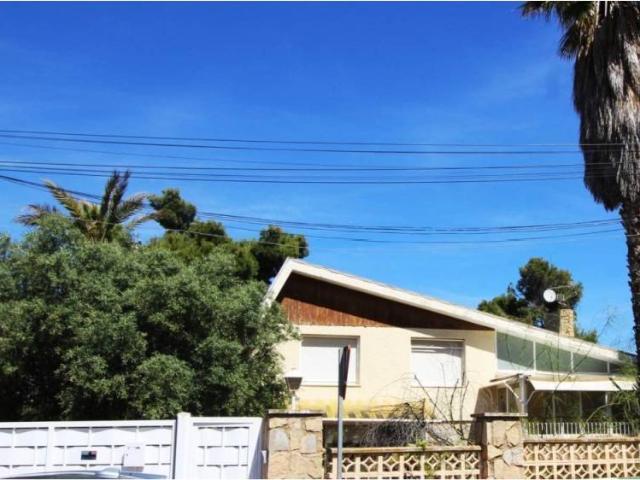 Casa en Venta en Petrer
