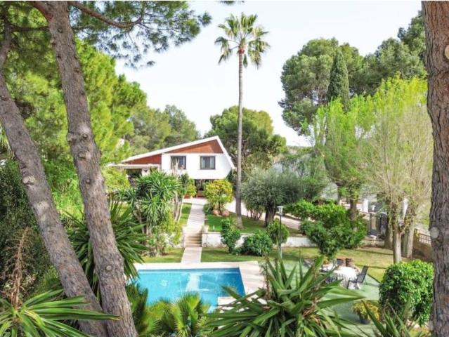 Casa en Venta en Petrer