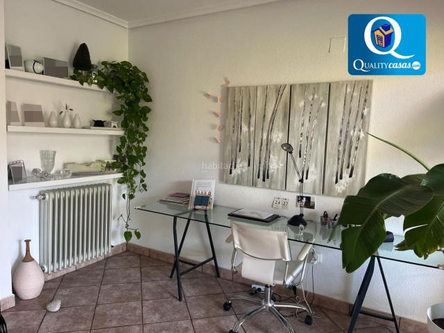 Casa en venta en Petrer. Bungalow en venta en Loma Badá, 5 dormitorios. Casas.