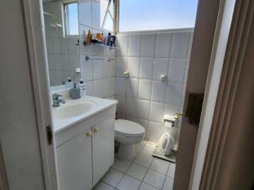 Casa en Venta en Peñalolén 4 dormitorios 4 baños