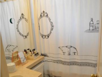 Casa en Venta en Peñalolén 5 dormitorios 4 baños