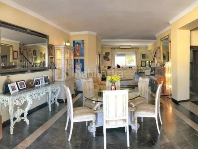 Casa en venta en Peñarroya Pueblonuevo. Podemos definir esta propiedad como excepcional y única en la zona situada en el municipio de Peñarroya Pueblonuevo que ha sido di. Casas Peñarroya.