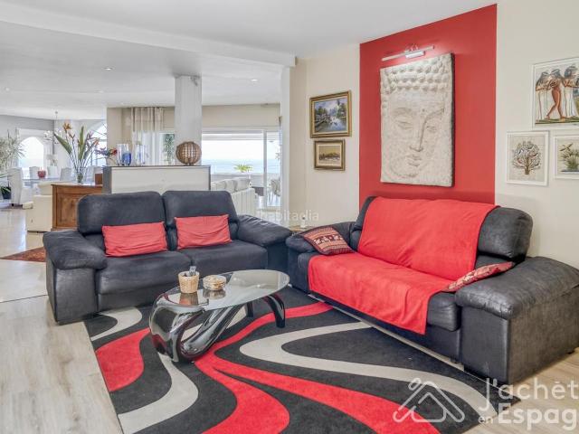 Casa en venta en Peñíscola, Las Atalayas Urmi Cerro Mar. Villa de lujo en Las Atalayas con vistas al mar. Casas.