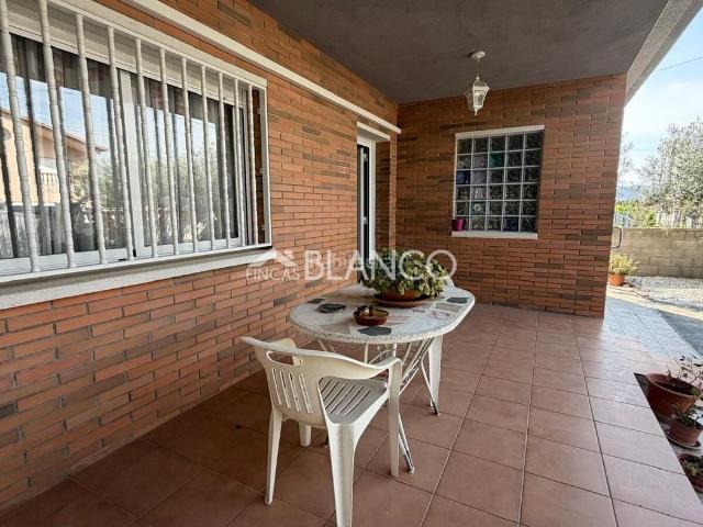 Casa en venta en Piera. BONITA CASA DE UNA PLANTA EN CAN CLARAMUNT. Casas.