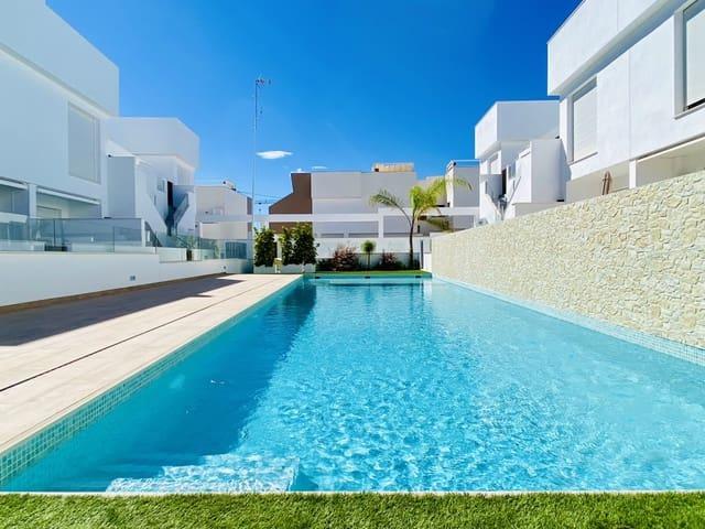 Casa en venta en Pilar de la Horadada, Alicante Costa Blanca