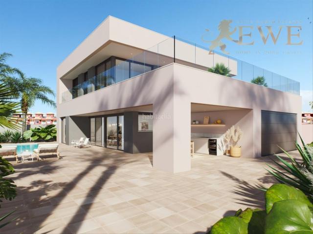 Casa en venta en Pilar de la Horadada, El Mojón. Magnífica villa a 500 m de la playa en Torre de la Horadada. Casas Pilar de la.