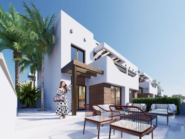 Casa en venta en Pilar de la Horadada, El Mojón. Apartamentos de 2 dormitorios a 100 metros del mar, Zona Torre de la Horadada. Casas Pilar de la.
