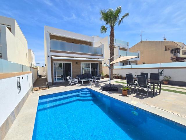 Casa en venta en Pilar de la Horadada, Pilar de la Horadada Ciudad. Casas Pilar de la.