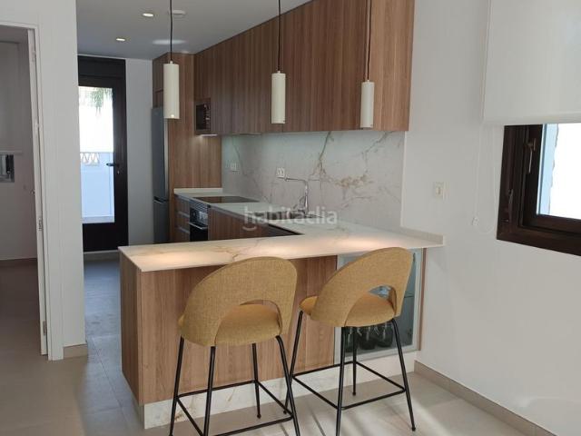 Casa en venta en Pilar de la Horadada, Pilar de la Horadada Ciudad. Impecable Dúplex en Pilar de la Horadada Zona Pueblo. Casas Pilar de la.