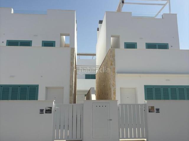 Casa en venta en Pilar de la Horadada, Torre de la Horadada. Planta baja de nueva construcción a un paso de la playa Higuerica. Casas Pilar de la.