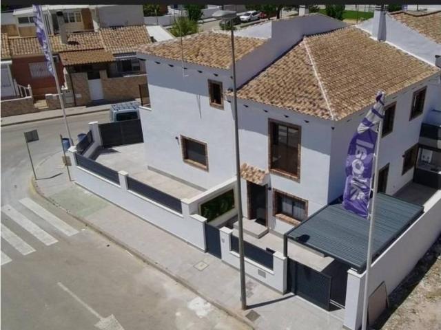Casa en Venta en Pilar de la Horadada