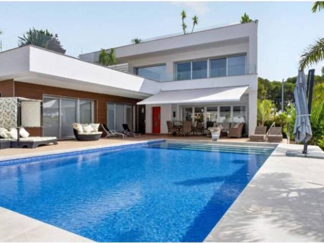 Casa en Venta en Pilar de la Horadada