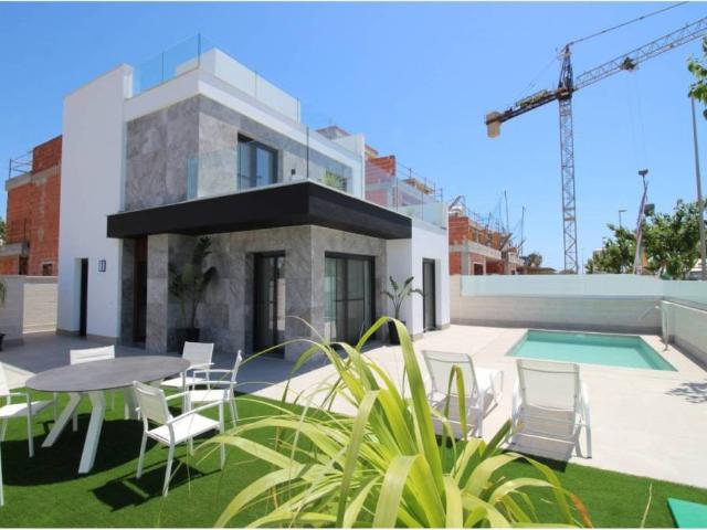 Casa en Venta en Pilar de la Horadada