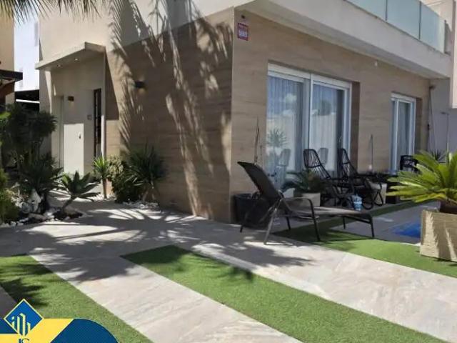 Casa en Venta en Pilar de la Horadada