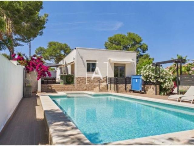 Casa en Venta en Pilar de la Horadada