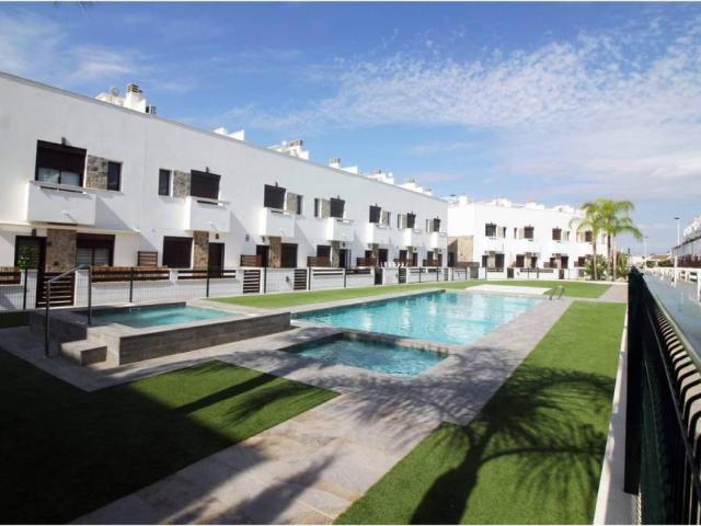 Casa en Venta en Pilar de la Horadada