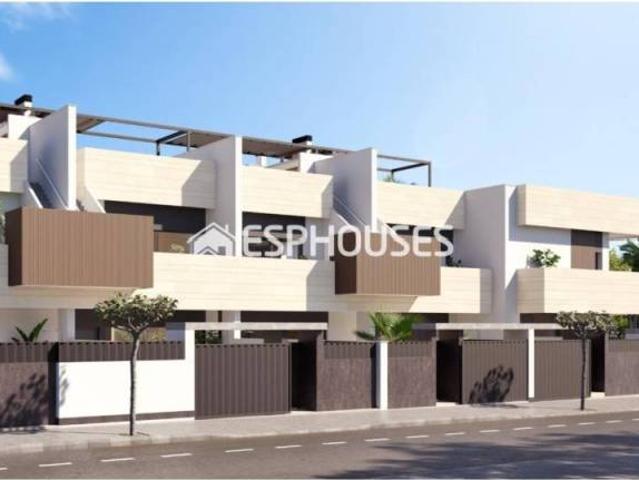 Casa en Venta en Pilar de la Horadada
