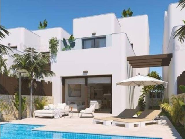 Casa en Venta en Pilar de la Horadada