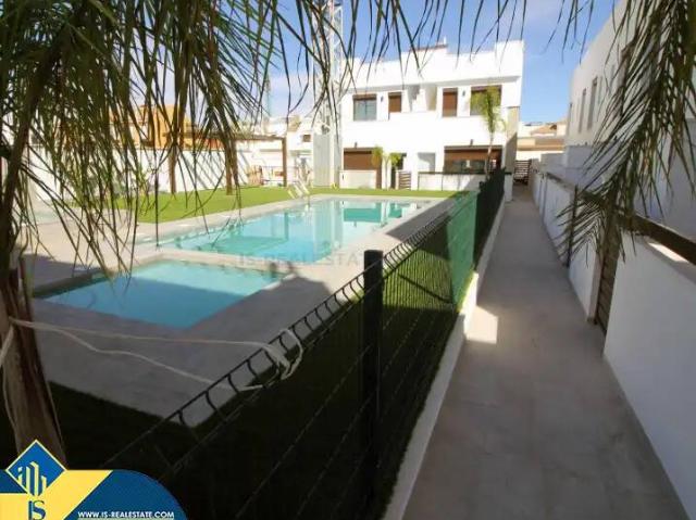 Casa en Venta en Pilar de la Horadada