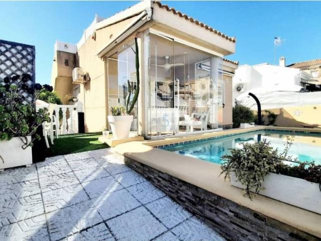 Casa en Venta en Pilar de la Horadada