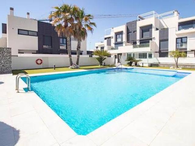 Casa en Venta en Pilar de la Horadada