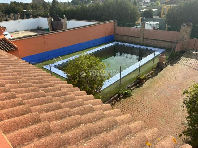 Casa en venta en Pilas. Casa en venta en Pilas. Casas.