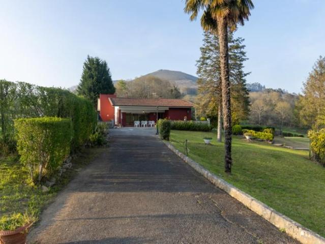 Casa en venta en Piloña, Piloña