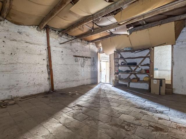 Casa en venta en Pinos Puente. OCASIÓN ÚNICA! Gran Propiedad Señorial de 890m2 con Local y Enorme Patio en Pinos Puente. Casas Pinos.