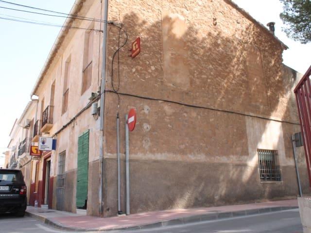 Casa en venta en Pinoso, Alicante