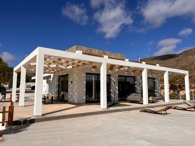 Casa en venta en Pinoso, Alicante