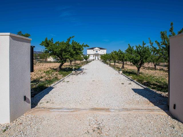 Casa en venta en Pinoso. Casas.