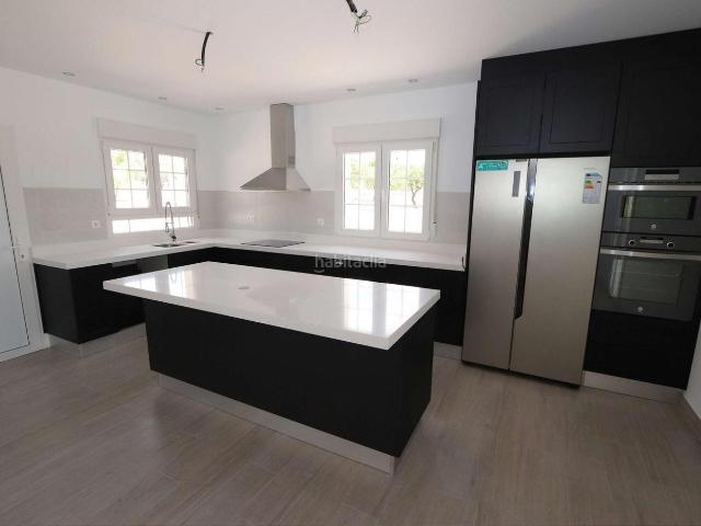 Casa en venta en Pinoso. Casas.