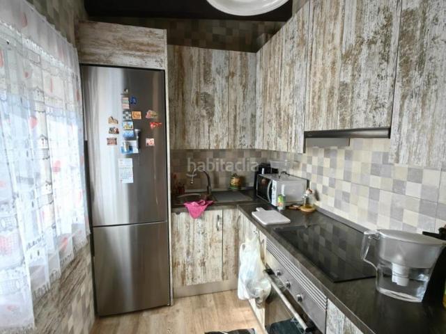 Casa en venta en Pinoso. Descubra la combinación perfecta de comodidad y naturaleza con esta casa de campo privada. La propiedad cuenta con una casa de 90. Casas.