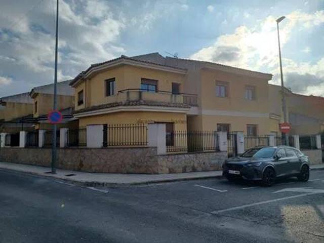 Casa en Venta en Pinoso El Pinós