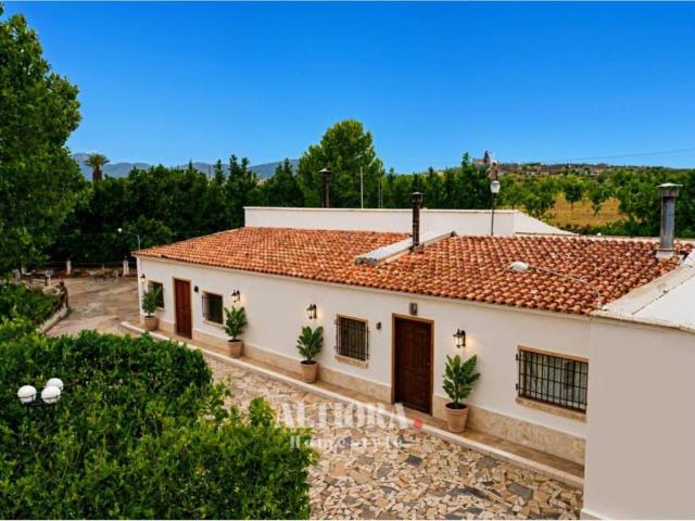 Casa en Venta en Pinoso El Pinós