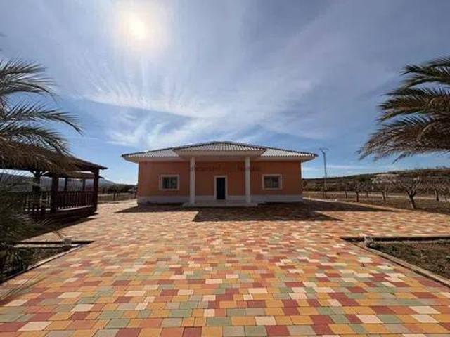 Casa en Venta en Pinoso El Pinós