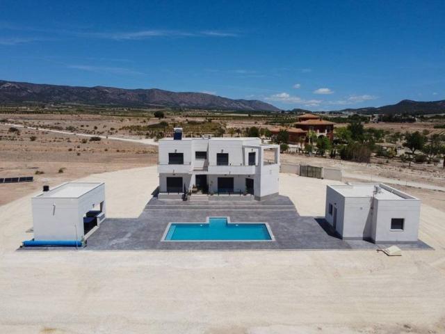 Casa en Venta en Pinoso El Pinós