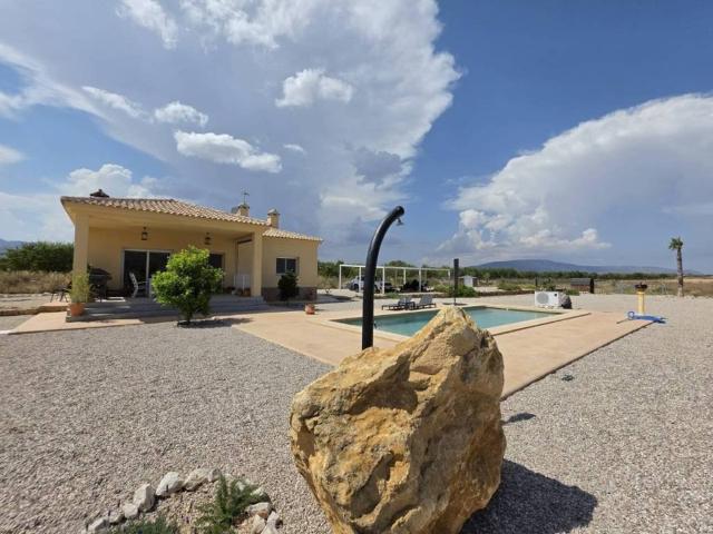 Casa en Venta en Pinoso El Pinós