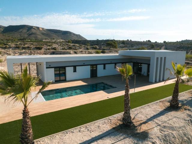 Casa en Venta en Pinoso El Pinós
