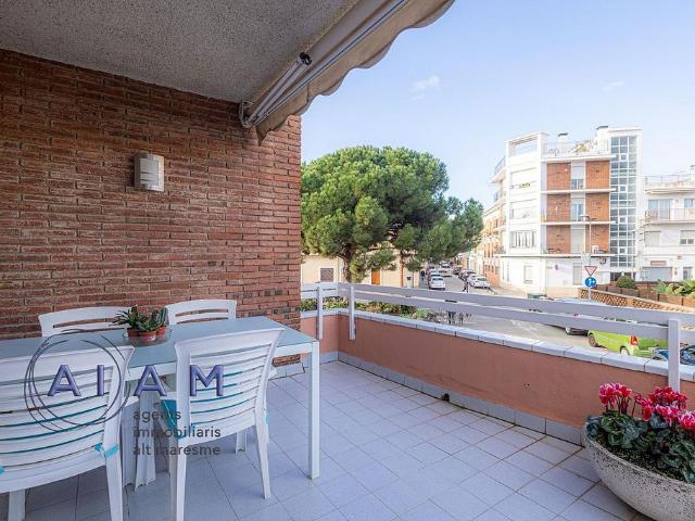 Casa adosada en venta en Pineda de Mar, de 204 m² 4 habitaciones por 480.000