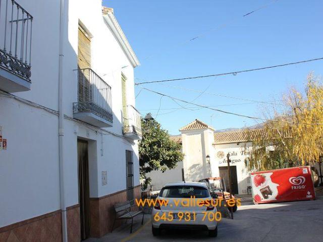 Casa en venta en Piñar, Pinos del Valle