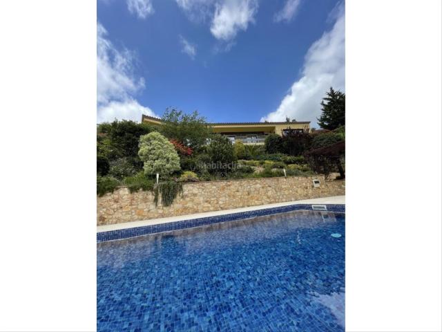 Casa en venta en Platja d´Aro, Urbanitzacions Costa Brava. VILLA MODERNA EN MAS NOU CON VISTA PANORÁMICA. Casas Platja.