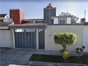 Casa en venta en Plazas Amalucan, Puebla, Puebla