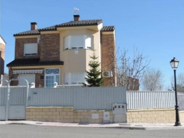 Casa en Venta en Población de Arroyo