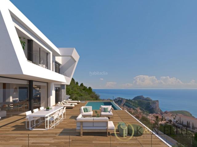 Casa en venta en Poble Nou de Benitatxell el, Cumbre del Sol. Villa Amanecer Elegancia y Vistas al Mediterráneo. Casas Poble Nou de Benitatxell.