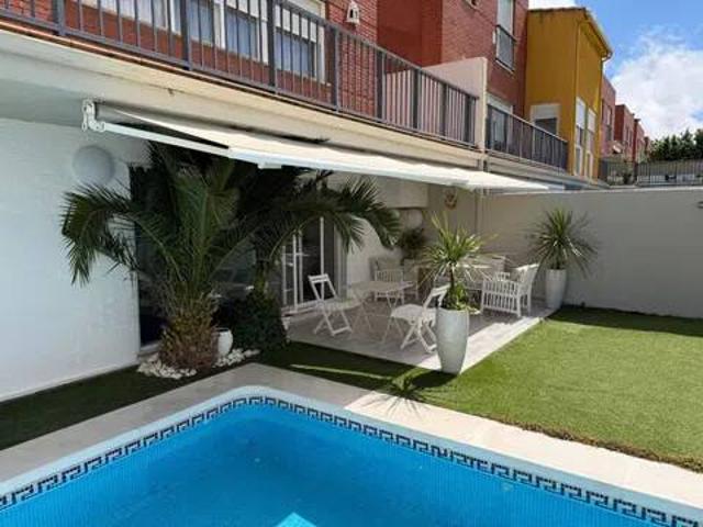 Casa en Venta en Poblete
